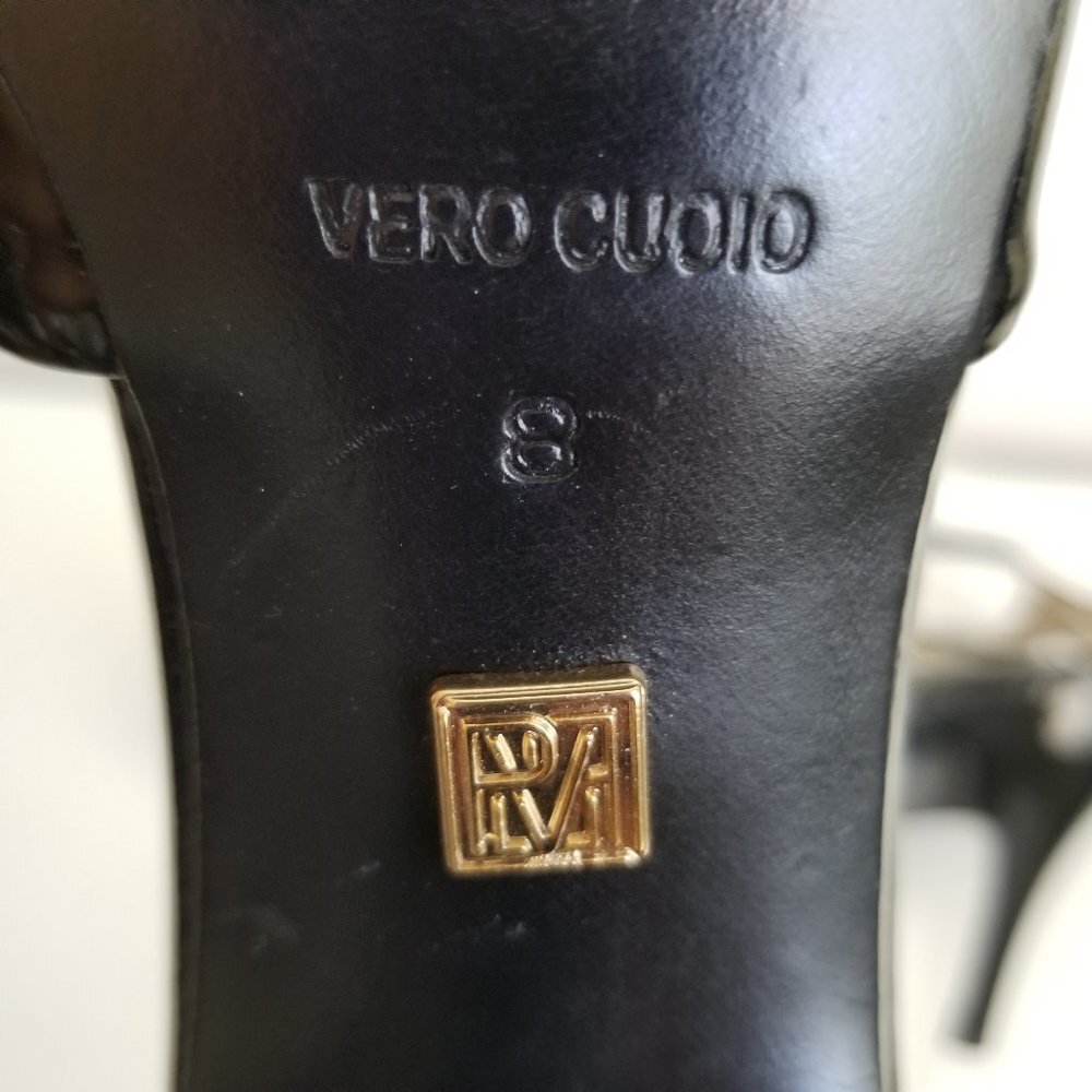 POUR LA VICTOIRE Black Patent Leather Heels 8 - Picture 12 of 12